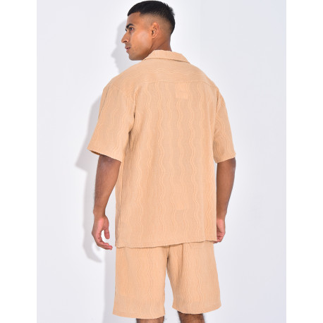 Ensemble short et chemise à motifs vagues en relief