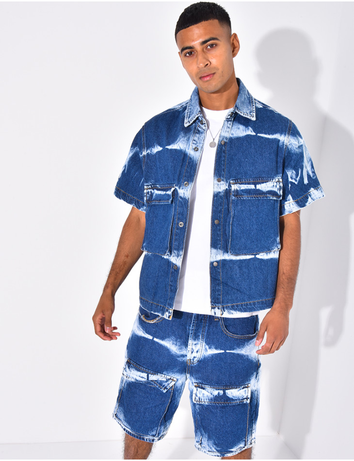 Ensemble en jeans short et chemise sans manches