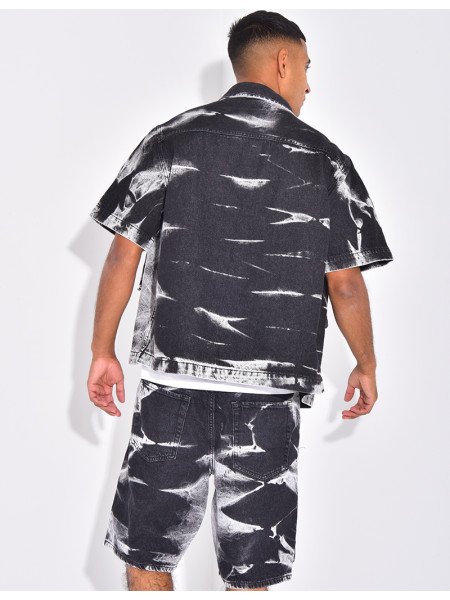 Ensemble en jeans short et chemise sans manches