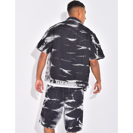 Ensemble en jeans short et chemise sans manches