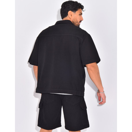 Ensemble en jeans short et chemise manches courtes