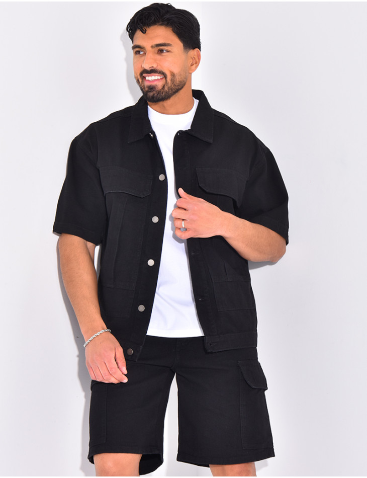 Ensemble en jeans short et chemise manches courtes
