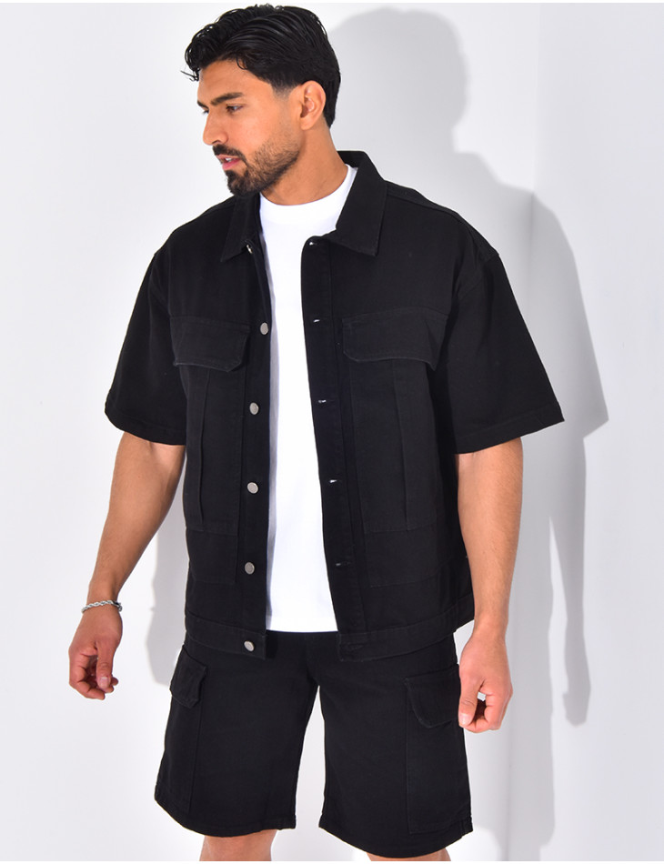 Ensemble en jeans short et chemise manches courtes