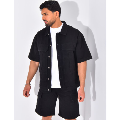 Ensemble en jeans short et chemise manches courtes