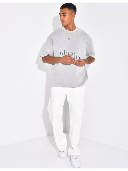 T-shirt washed "Adore me"