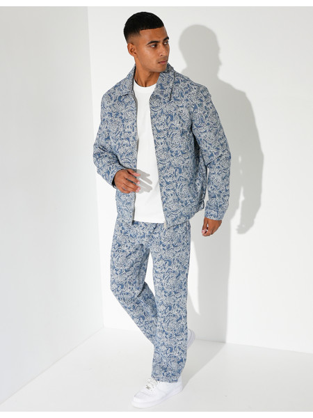 Ensemble pantalon et chemise à fleurs