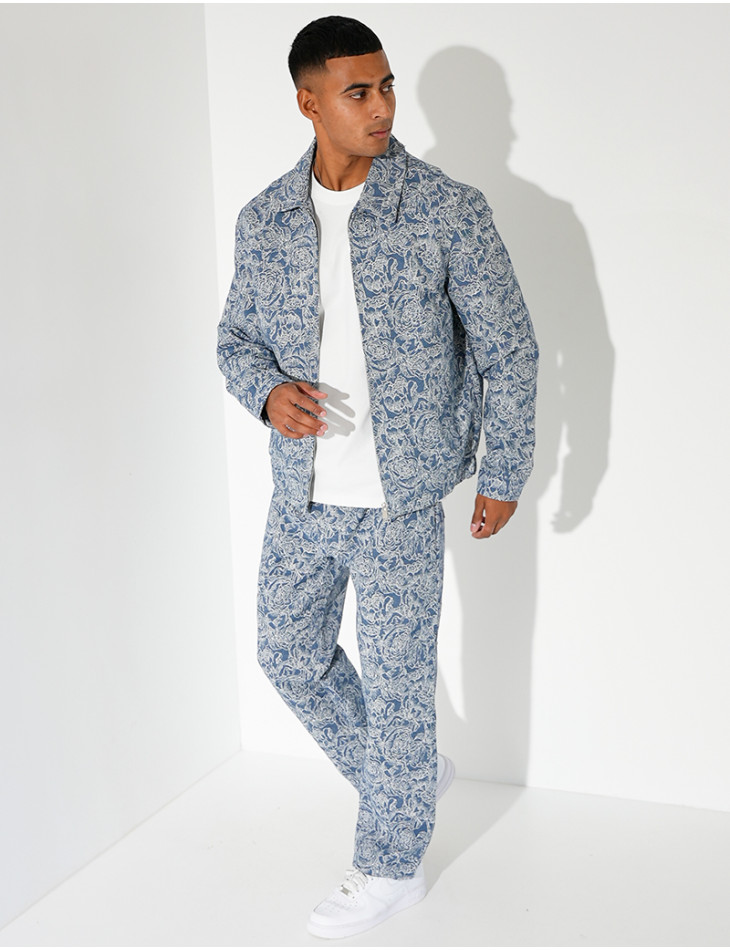 Ensemble pantalon et chemise à fleurs