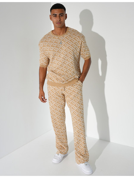 Set aus T-Shirt und Hose