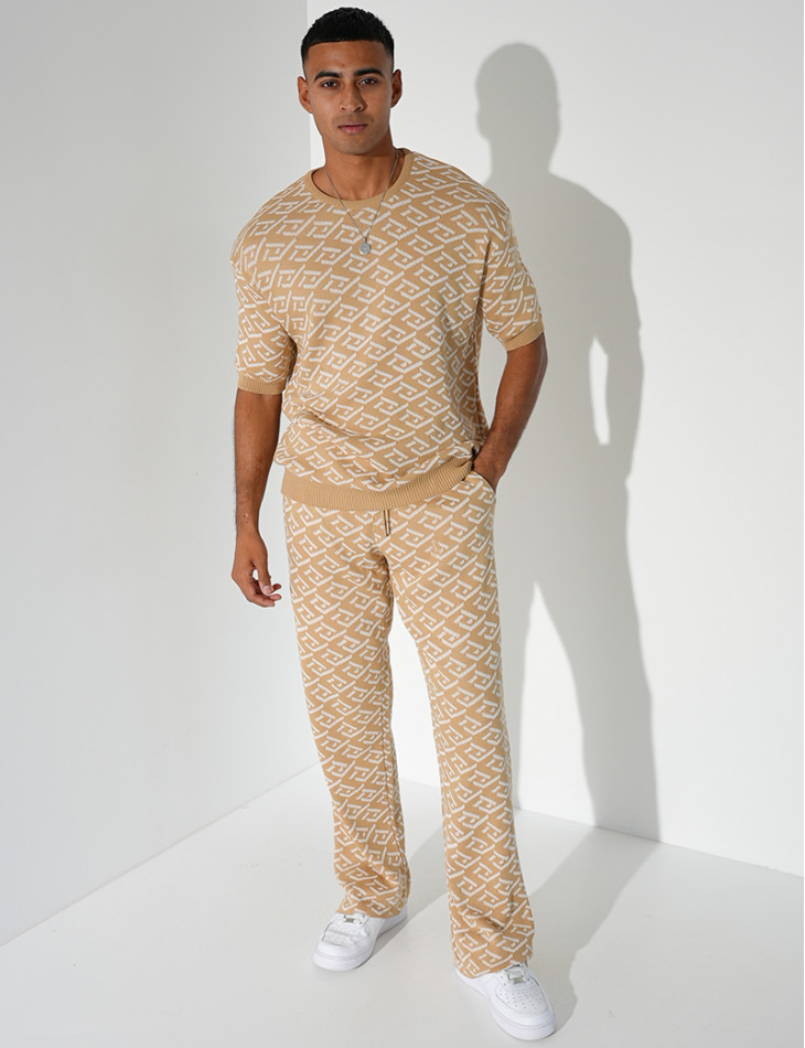 Set aus T-Shirt und Hose