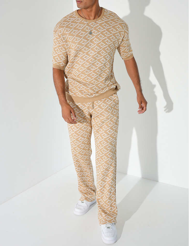 Set aus T-Shirt und Hose