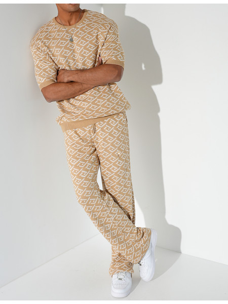 Set aus T-Shirt und Hose