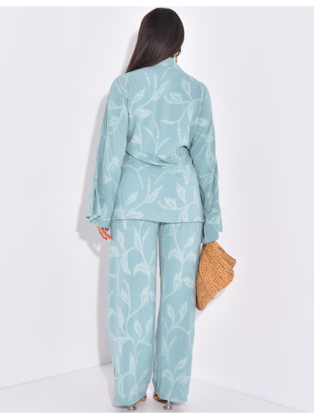 Tie-back kimono and trousers set with leaf motif