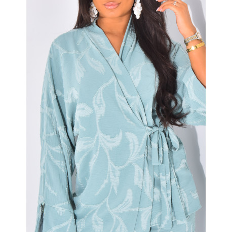 Tie-back kimono and trousers set with leaf motif