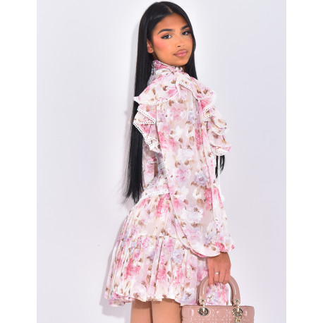 Kurzes Kleid mit Rüschen Blumenmuster pastellfarben