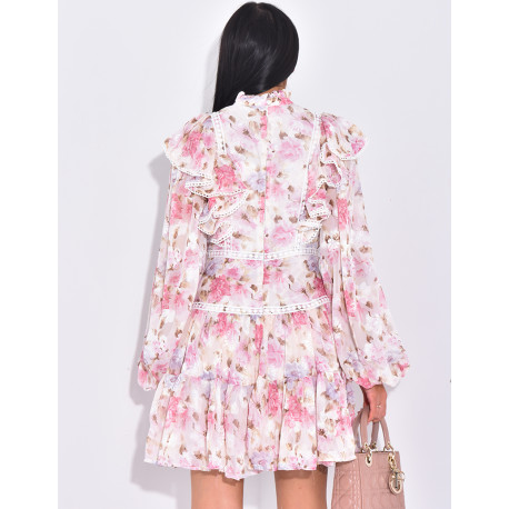 Kurzes Kleid mit Rüschen Blumenmuster pastellfarben