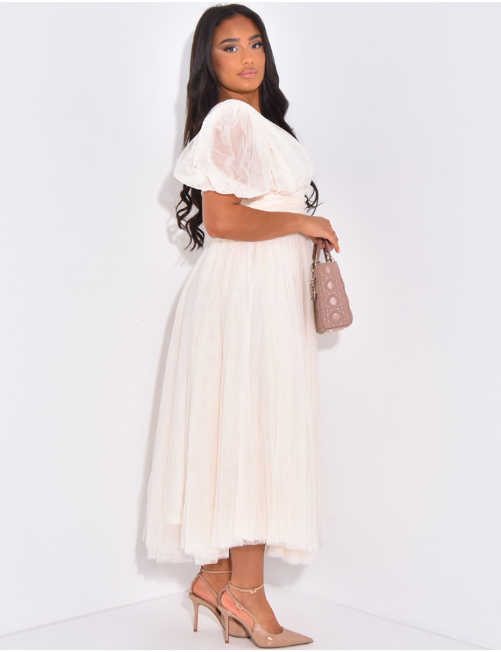 Long dress in tulle
