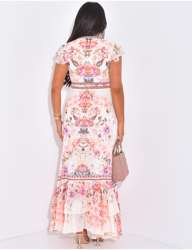 Langes Kleid mit Blumenmuster und Knopfloch an der Vorderseite