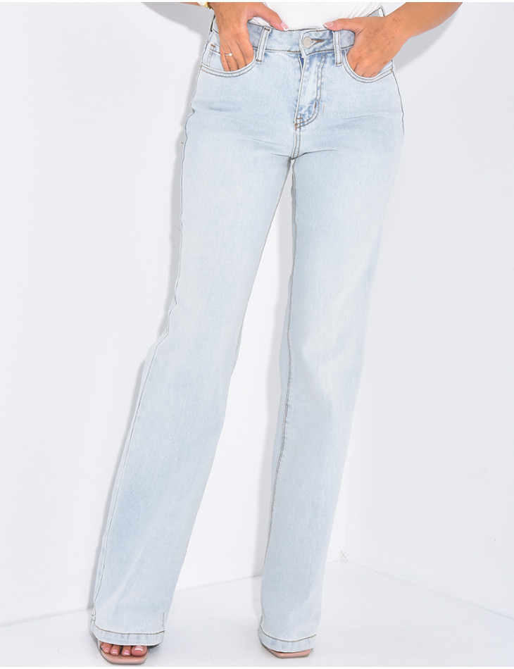Ausgestellte Stretch-Jeans