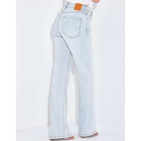 Stretchy flared jeans