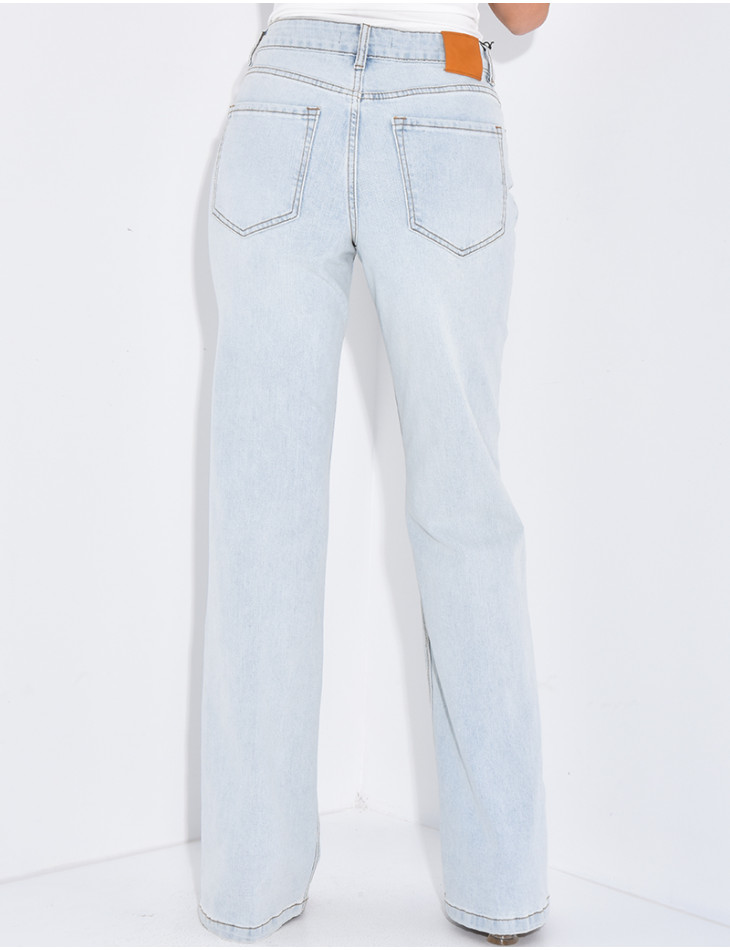 Stretchy flared jeans