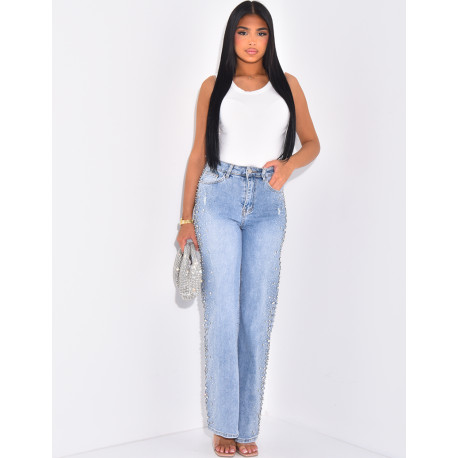 Verwaschene Straight Leg Jeans mit Strass & Kristallen