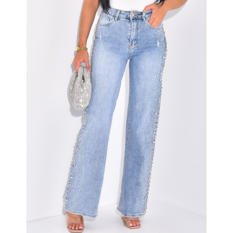 Verwaschene Straight Leg Jeans mit Strass & Kristallen