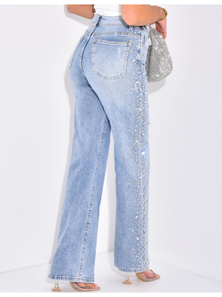 Verwaschene Straight Leg Jeans mit Strass & Kristallen