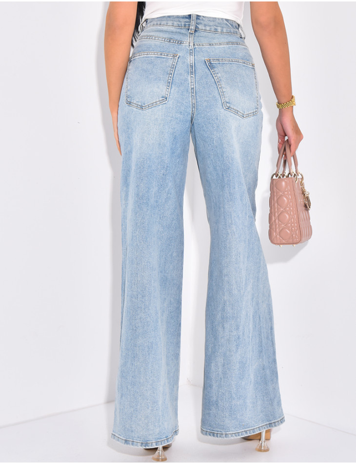 Weit geschnittene Jeans mit verwaschener Optik