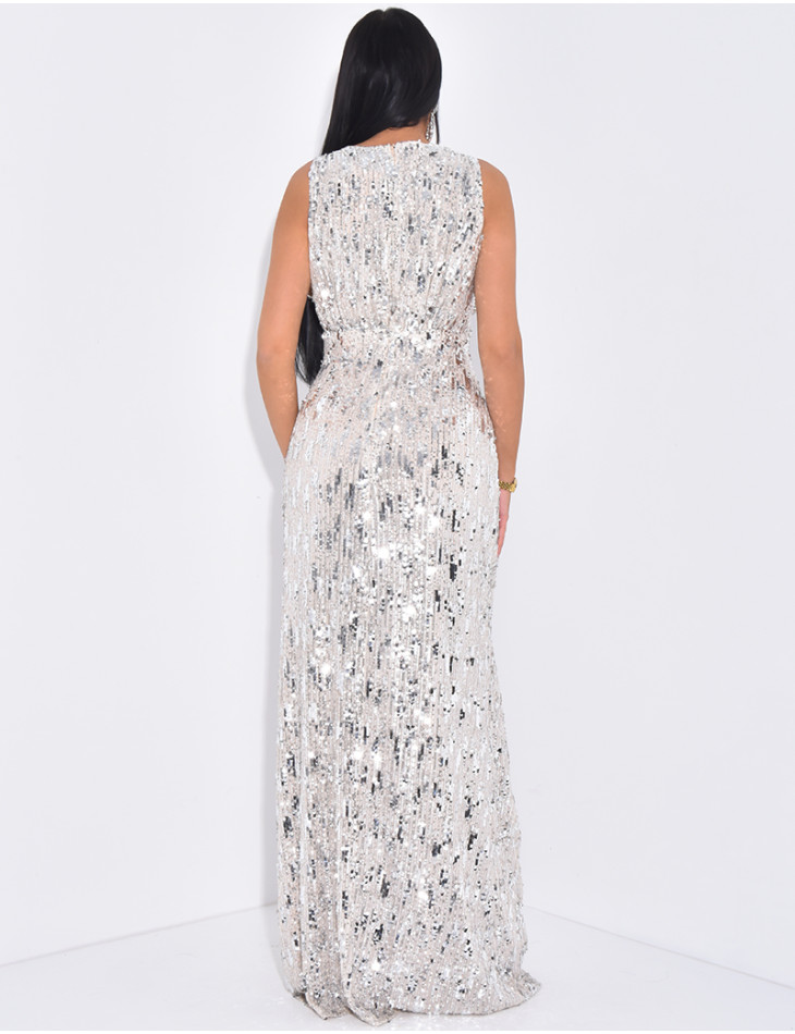 Robe longue en sequins brodés col v