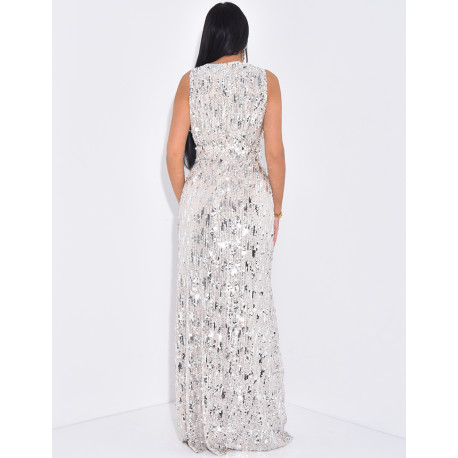 Robe longue en sequins brodés col v