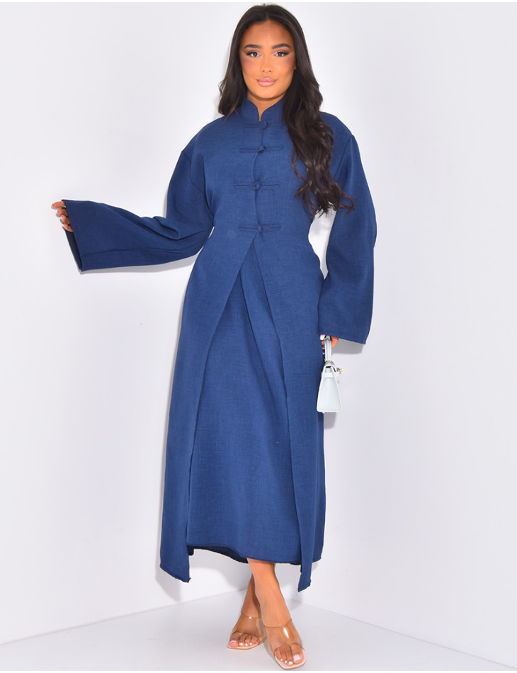 Set aus ärmellosem Kleid und langer Weste mit Knopflöchern.