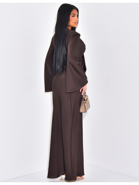 Robe longue en satin effet croisé sur l'avant