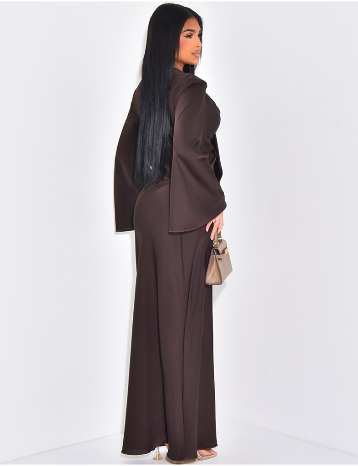 Robe longue en satin effet croisé sur l'avant