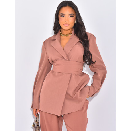 Oversized blazer with wide belt at waist