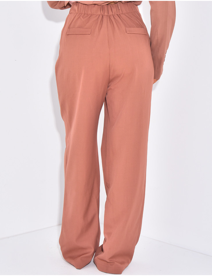 Anzughose mit Abnähern breiter Schnitt