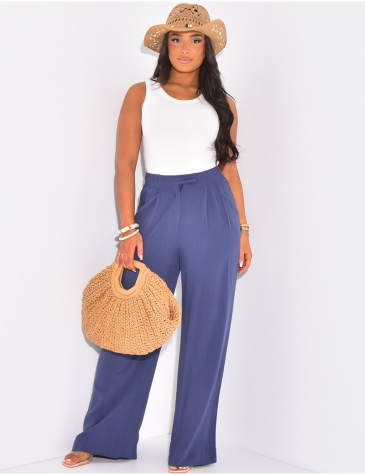 Pantalon coupe droite et taille haute en lin