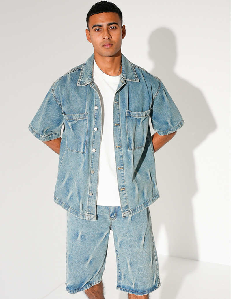 Ensemble en jeans short et...