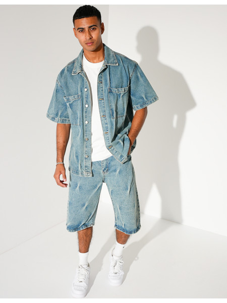 Ensemble en jeans short et chemise