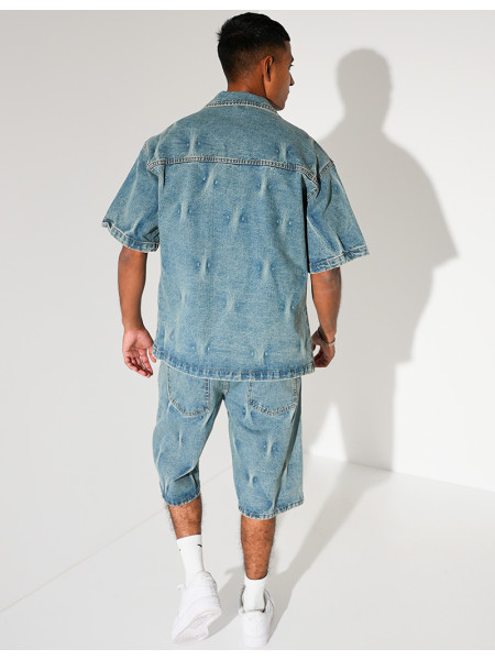 Ensemble en jeans short et chemise