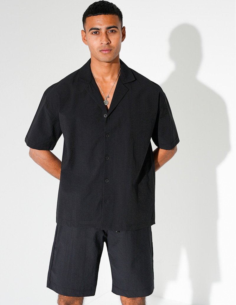 Ensemble short et chemise...