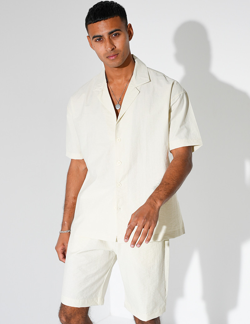 Ensemble short et chemise...