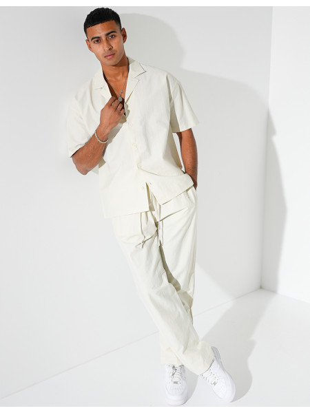 Ensemble pantalon et chemise manches courtes