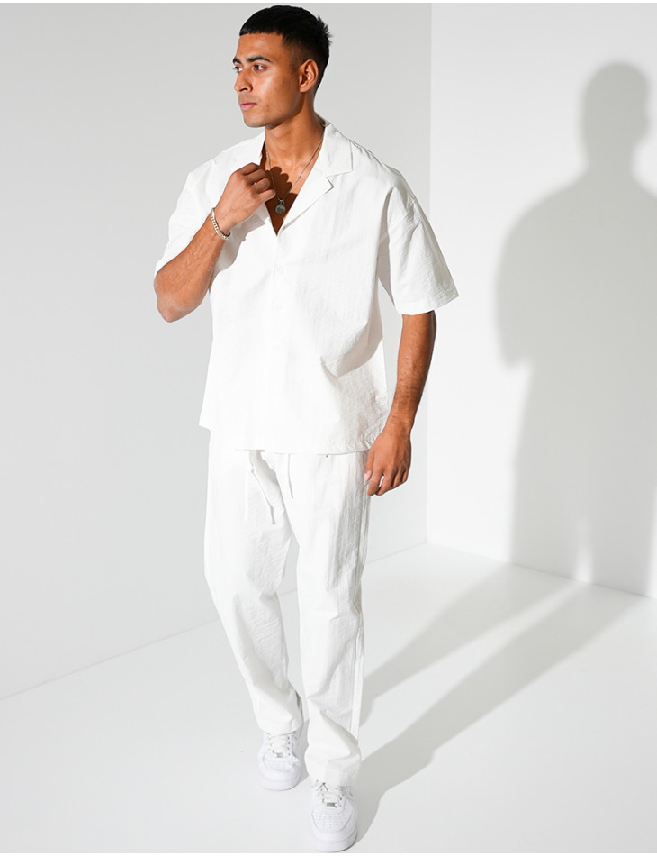 Ensemble pantalon et chemise manches courtes