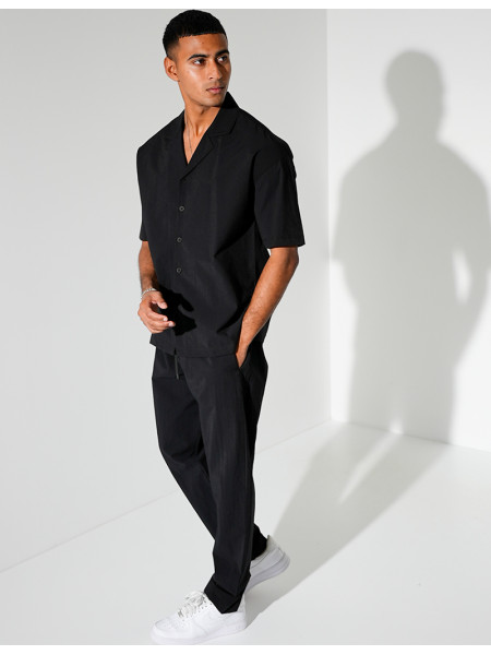 Ensemble pantalon et chemise manches courtes