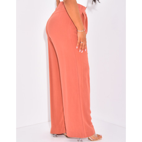 Straight-leg, high-waisted linen trousers