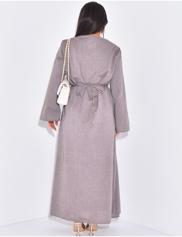 Langes Leinenkleid zum Binden in der Taille