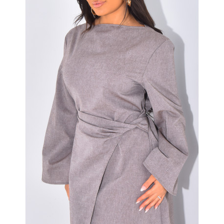 Langes Leinenkleid zum Binden in der Taille