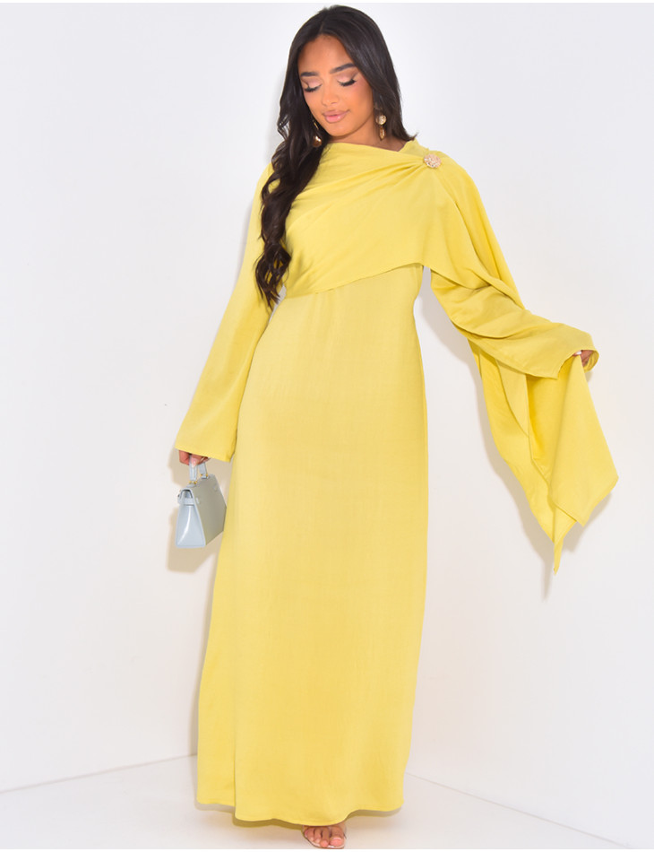 Linen dress with cape & gold brooch