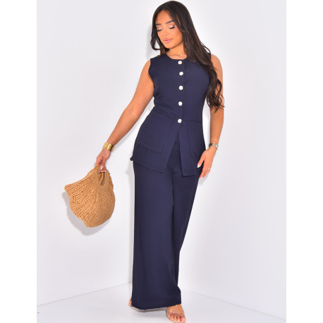 Ensemble en lin pantalon et blouse sans manche à boutons dorés