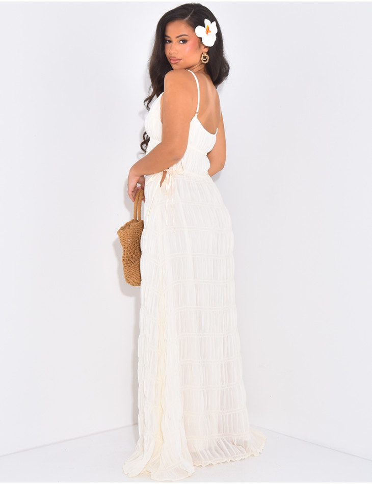 Gerafftes Kleid mit dünnen Trägern